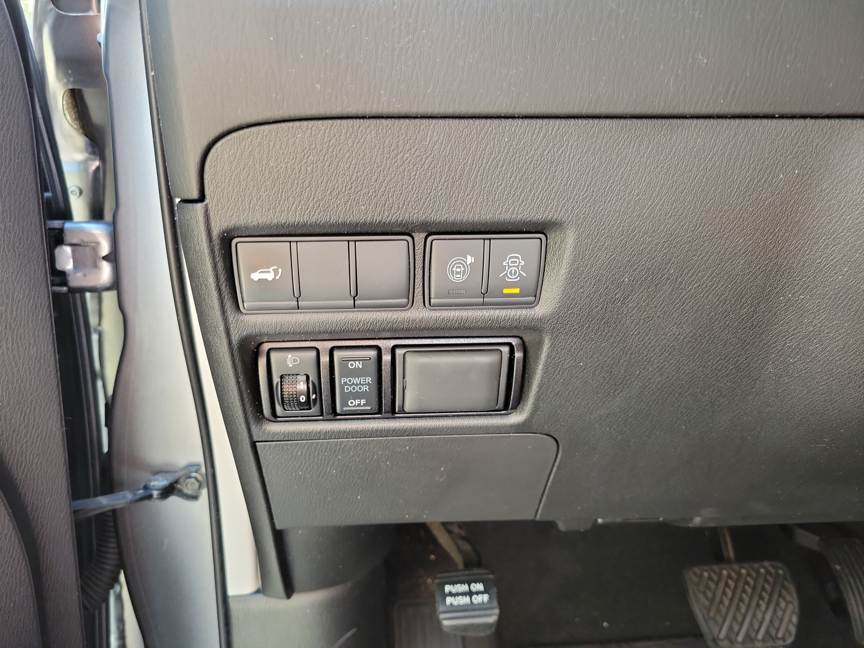 Used 2019 Nissan Armada SL w/ Premium Package RWD image 17