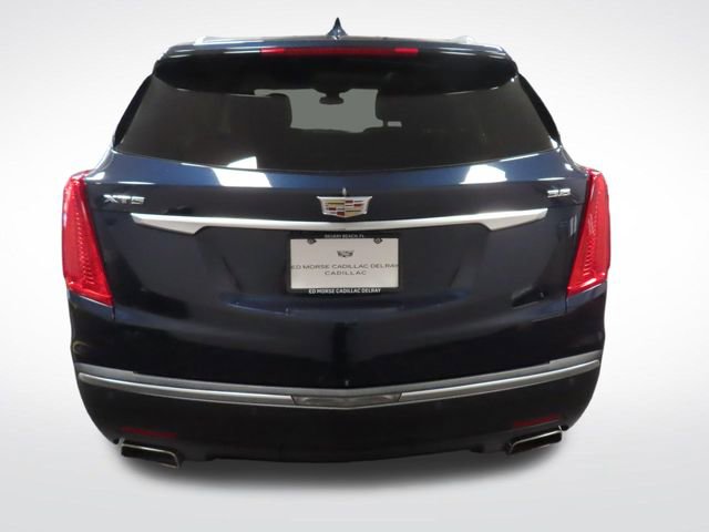 Used 2017 Cadillac XT5 Luxury w/ Driver Awareness Package image 4