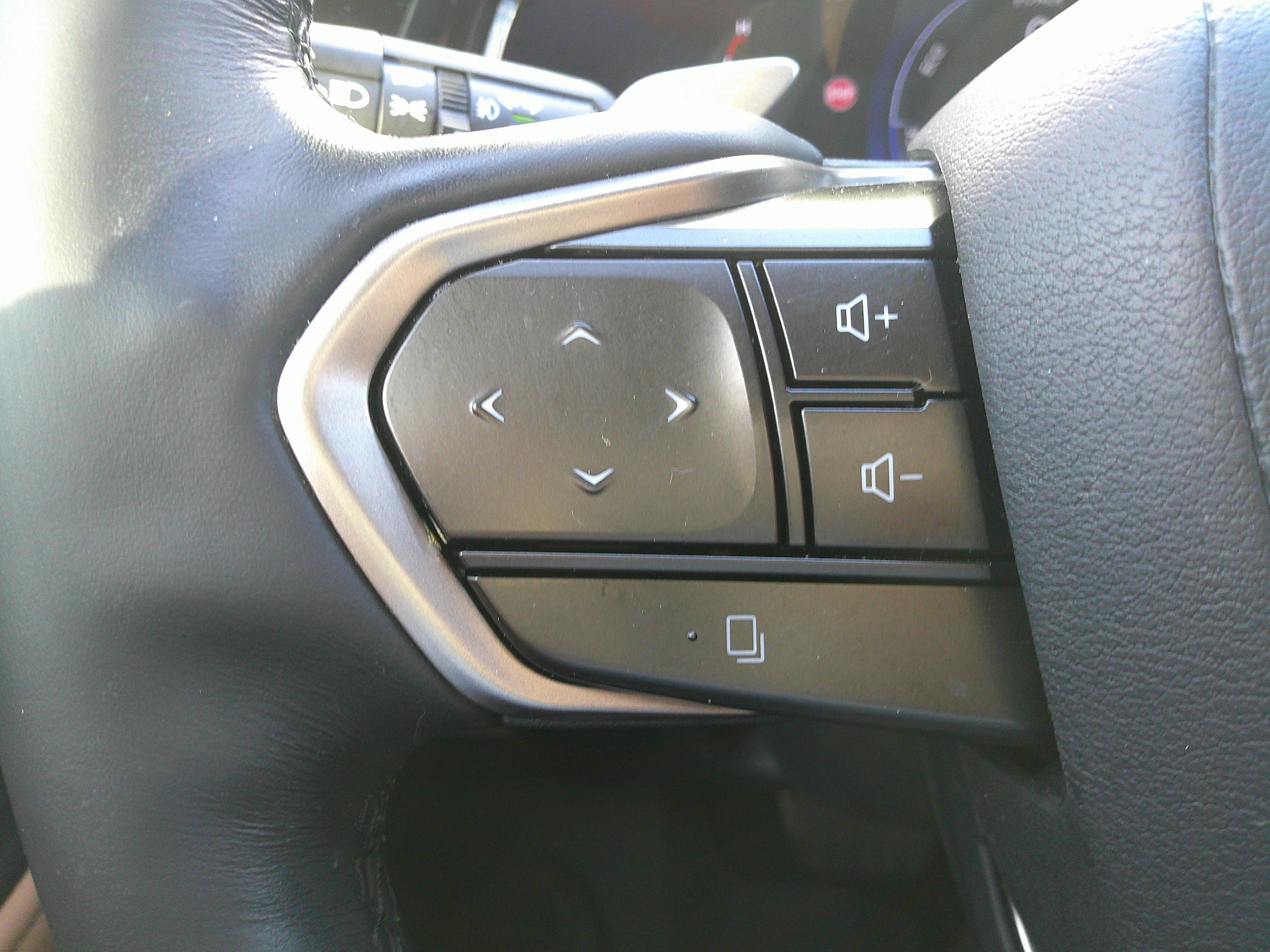 Used 2022 Lexus NX 350h AWD image 18