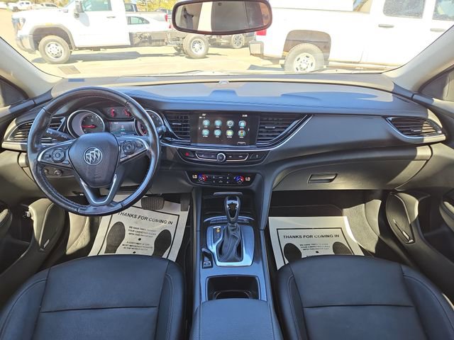 Used 2018 Buick Regal Essence w/ Driver Confidence Package #1 AWD/4WD image 4