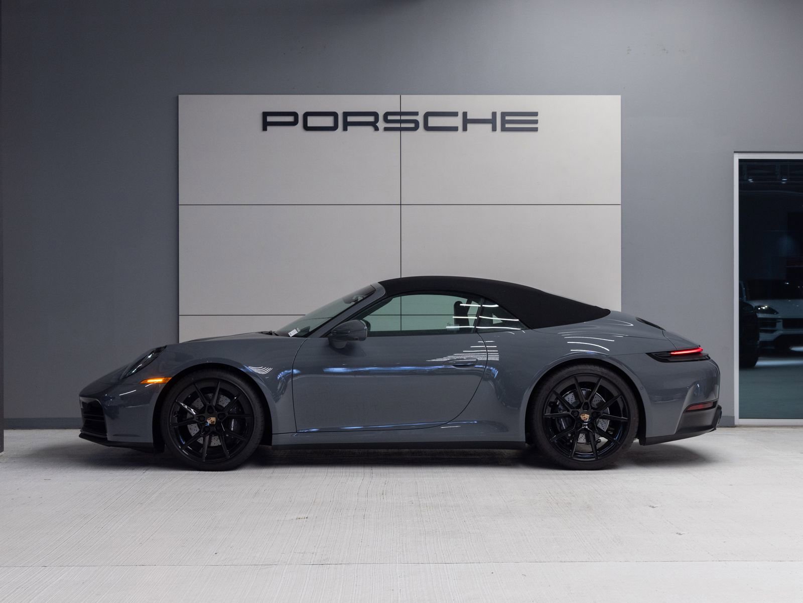 Certified 2026 Porsche 911 Carrera image 2
