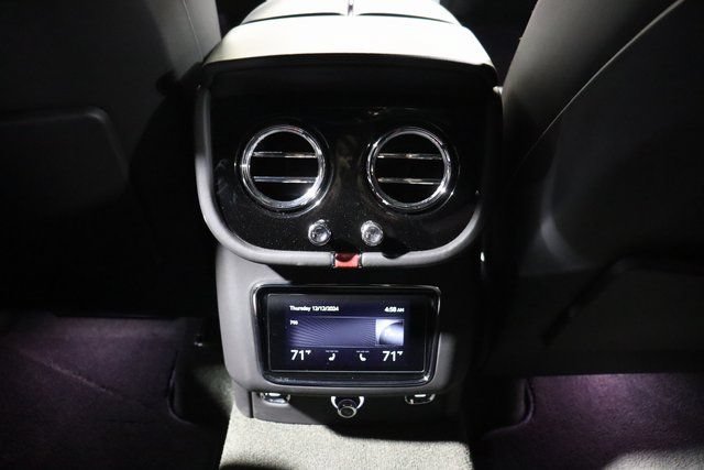 Used 2021 Bentley Bentayga Speed AWD/4WD image 40