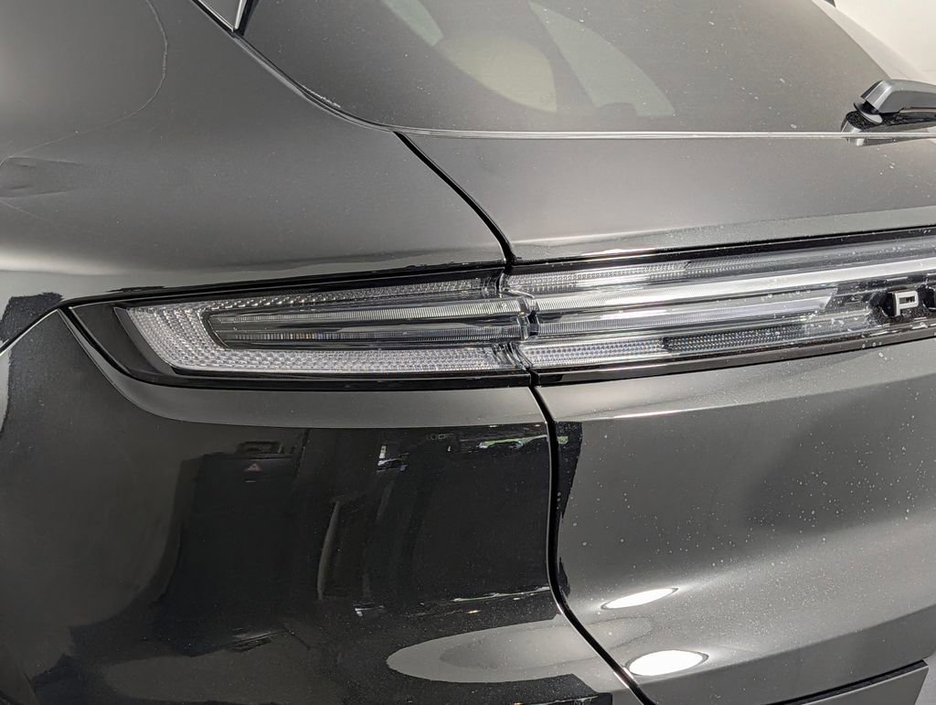 New 2026 Porsche Cayenne AWD/4WD image 16