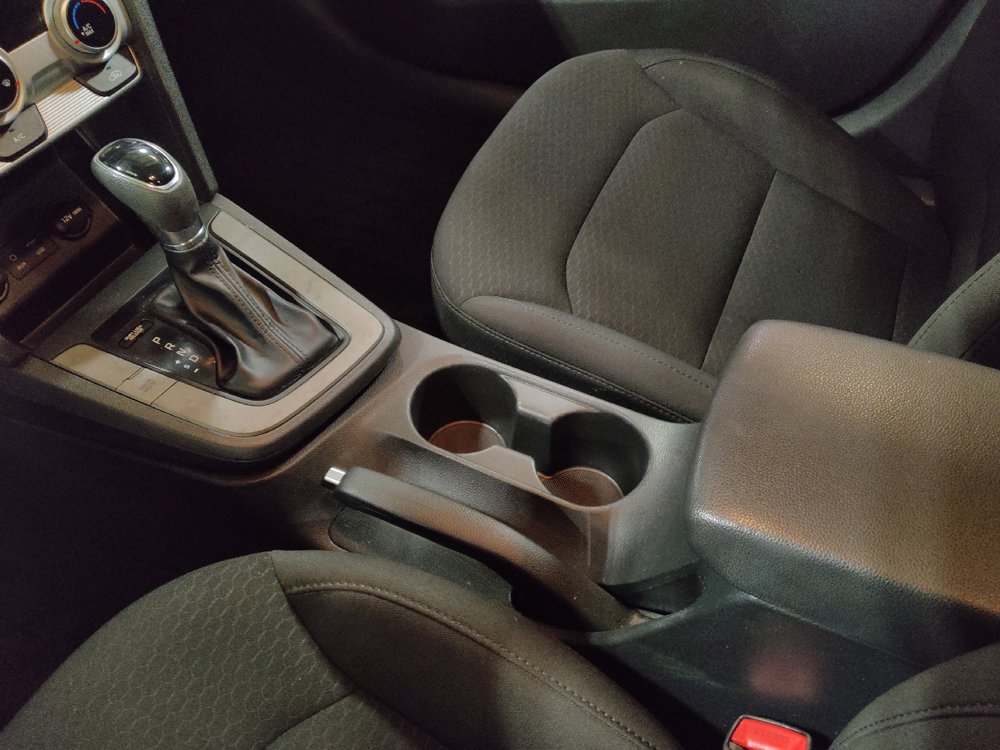 Used 2019 Hyundai Elantra SEL w/ Cargo Package image 26