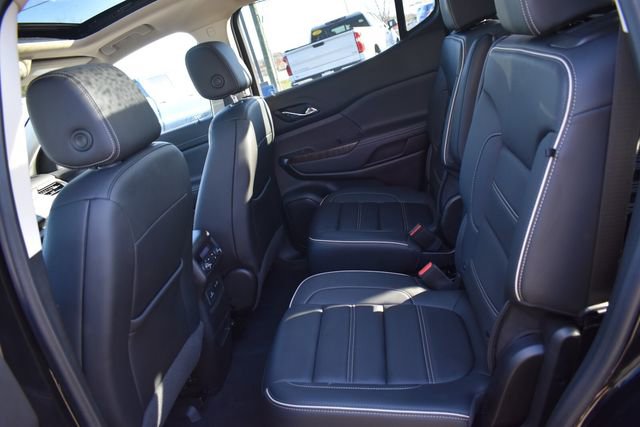 Used 2022 GMC Acadia Denali w/ Denali Technology Package image 22