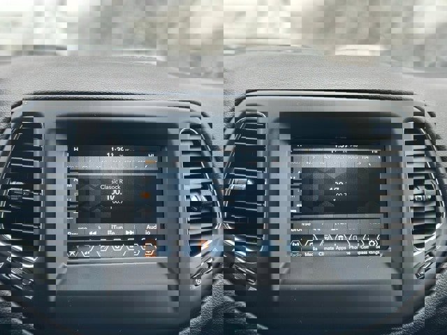 Used 2020 Jeep Compass Latitude image 15