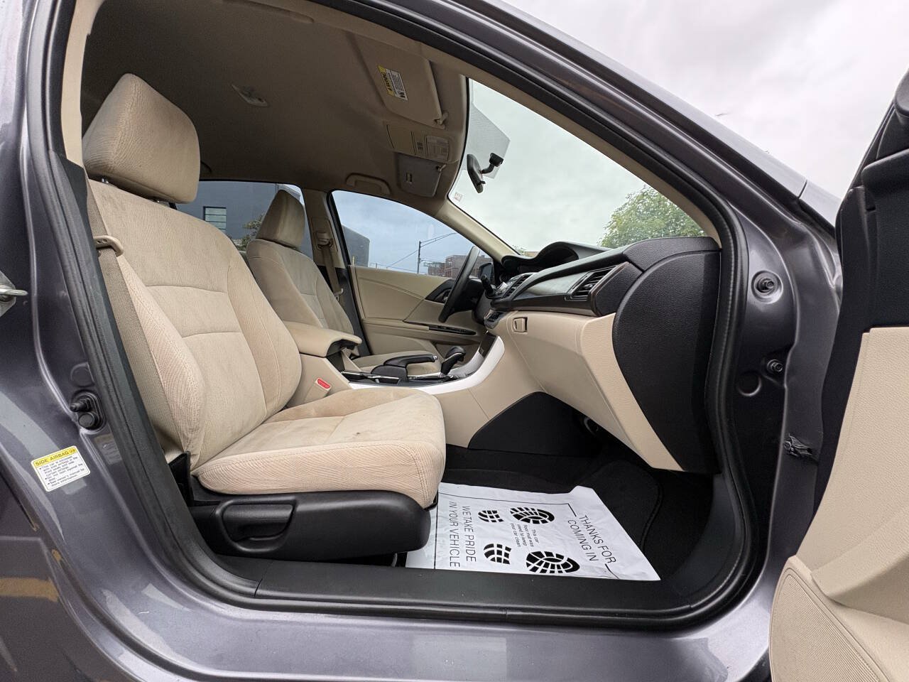 Used 2015 Honda Accord Hybrid Sedan image 22