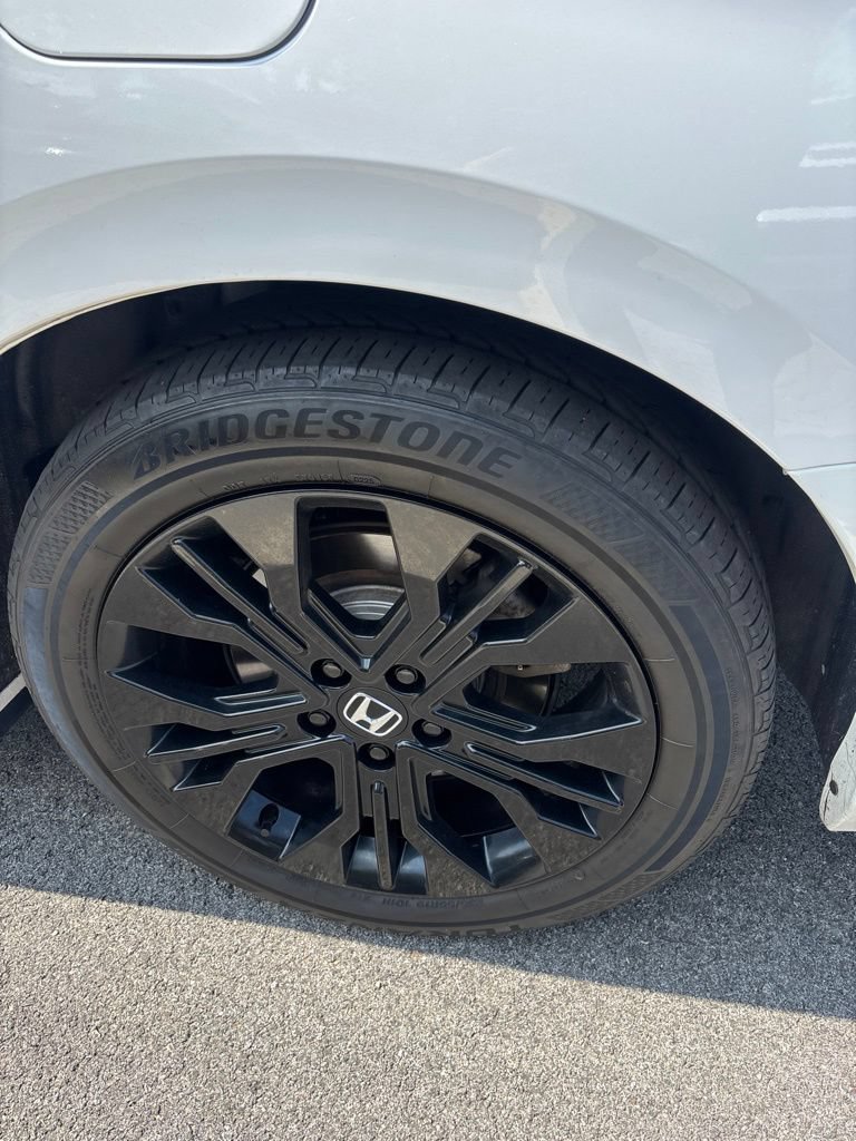 Used 2025 Honda Odyssey Sport-L image 20