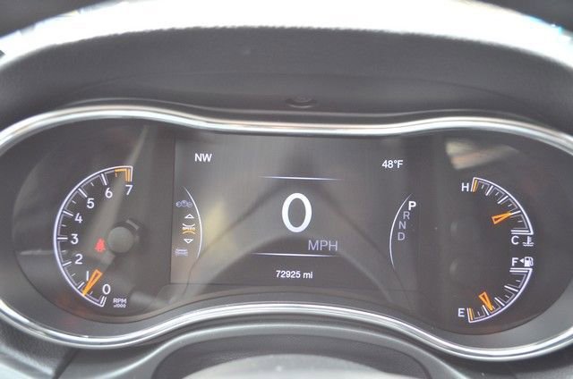 Used 2020 Jeep Grand Cherokee Altitude image 22
