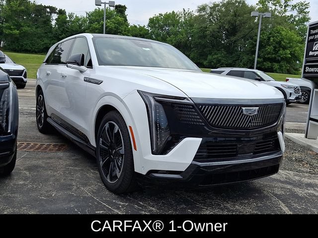Used 2025 Cadillac Escalade IQ Sport 2 AWD/4WD image 2