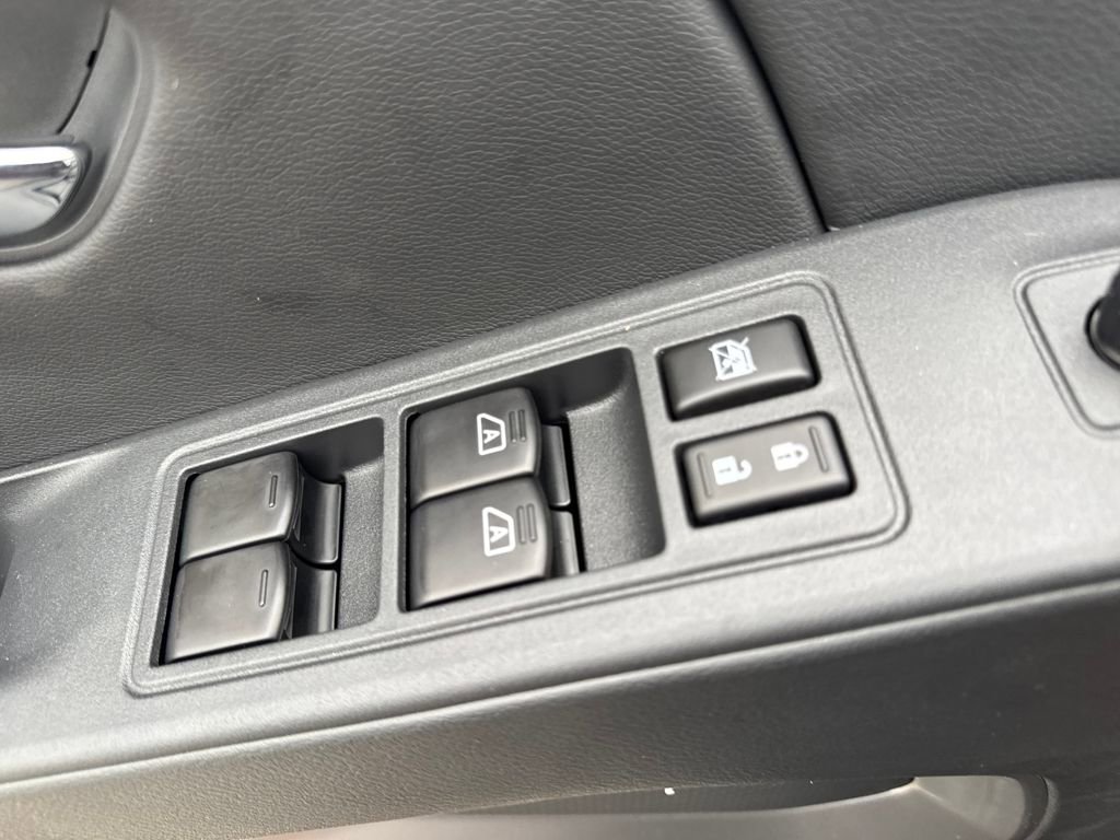 New 2026 Nissan Frontier SV w/ Tow Package AWD/4WD image 21