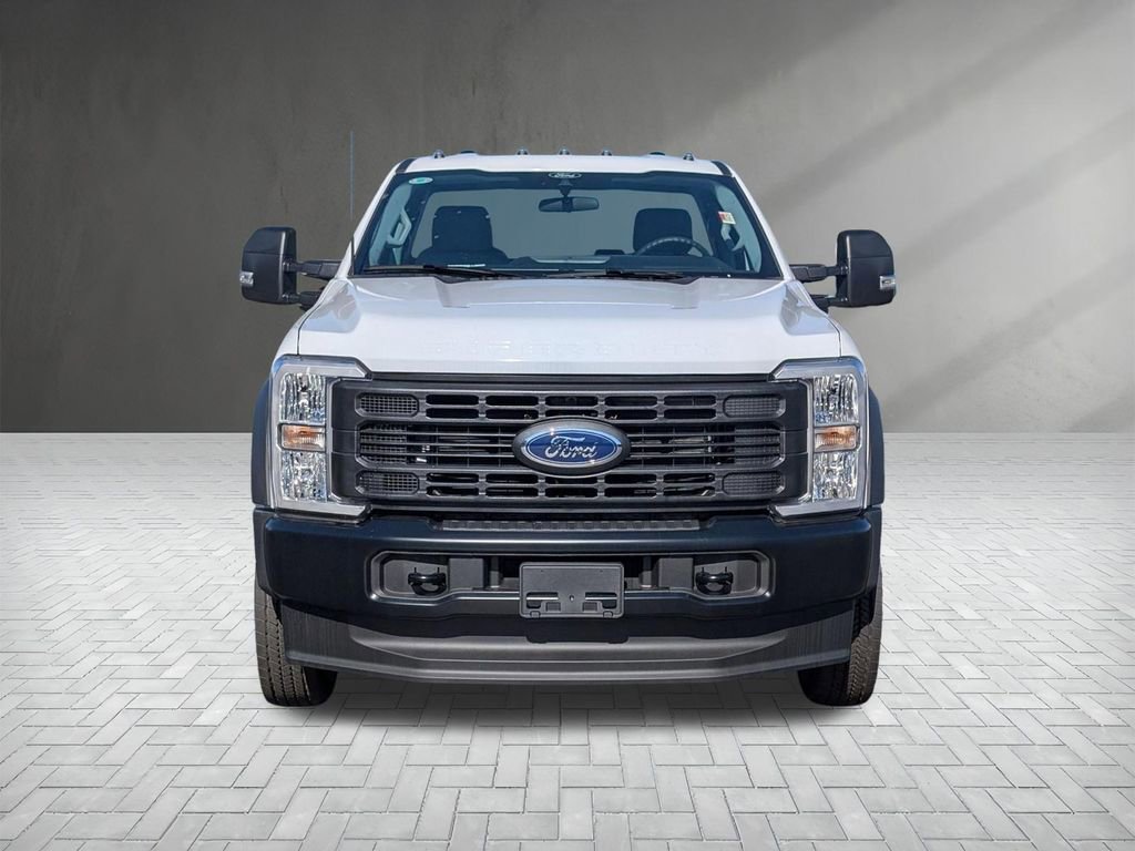 New 2026 Ford F550 4x4 Regular Cab Super Duty image 3