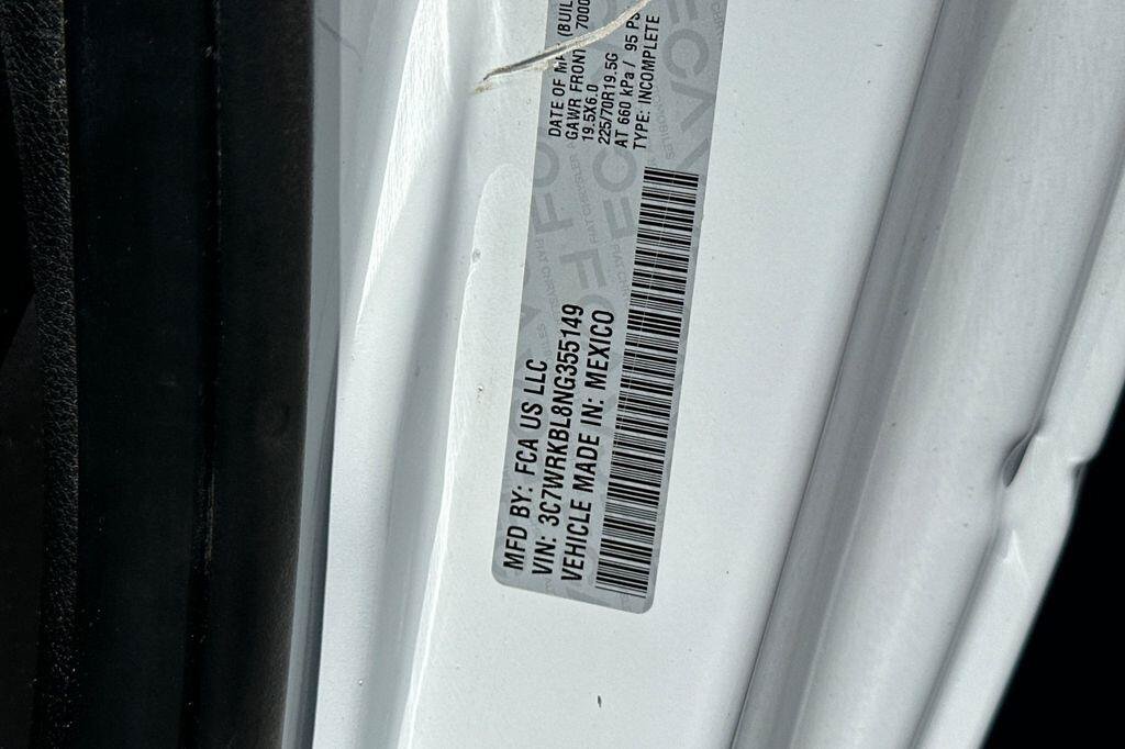 Used 2022 RAM 4500 Tradesman RWD image 26