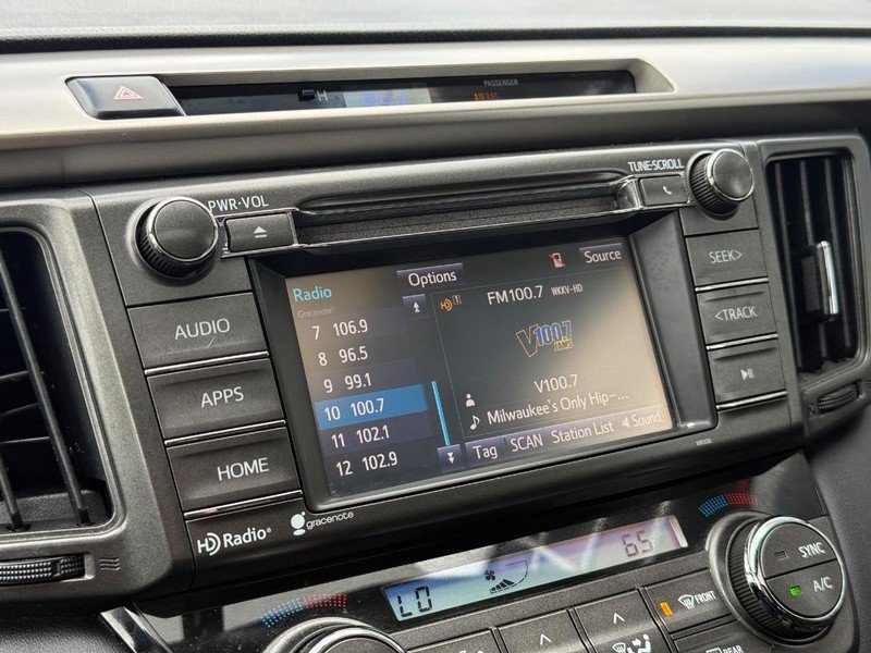 Used 2015 Toyota RAV4 XLE AWD/4WD image 23