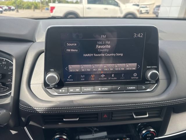New 2026 Nissan Rogue SV image 21