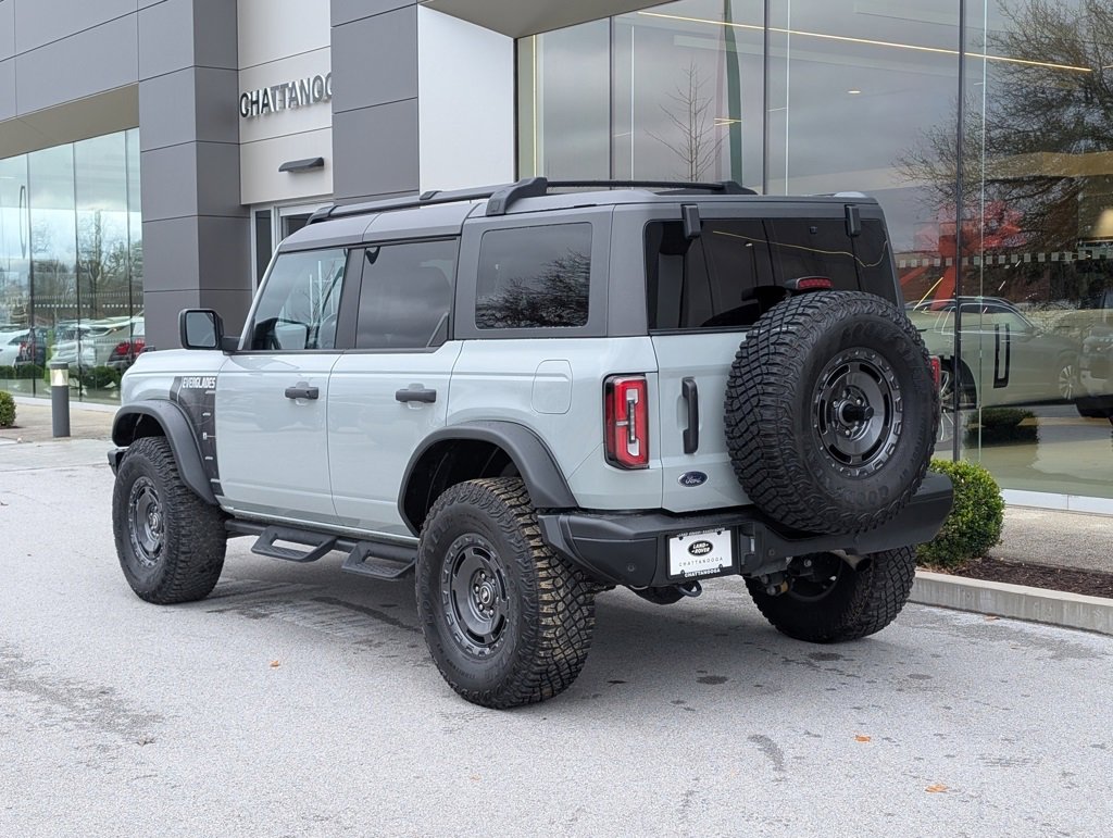 Used 2024 Ford Bronco Everglades image 3