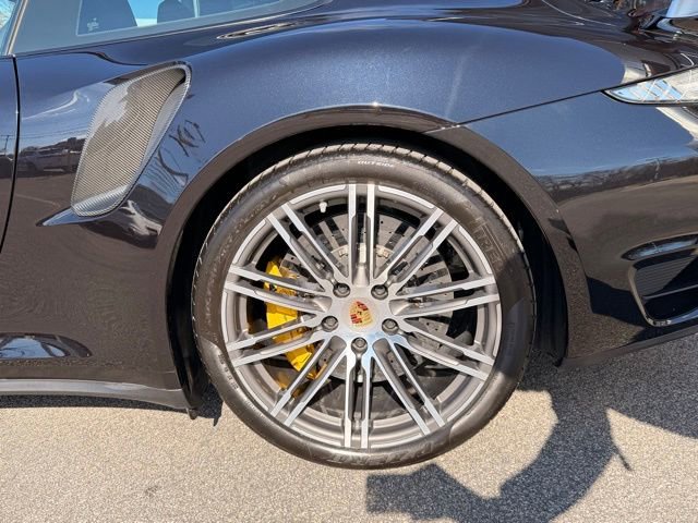 Used 2015 Porsche 911 Turbo S image 38