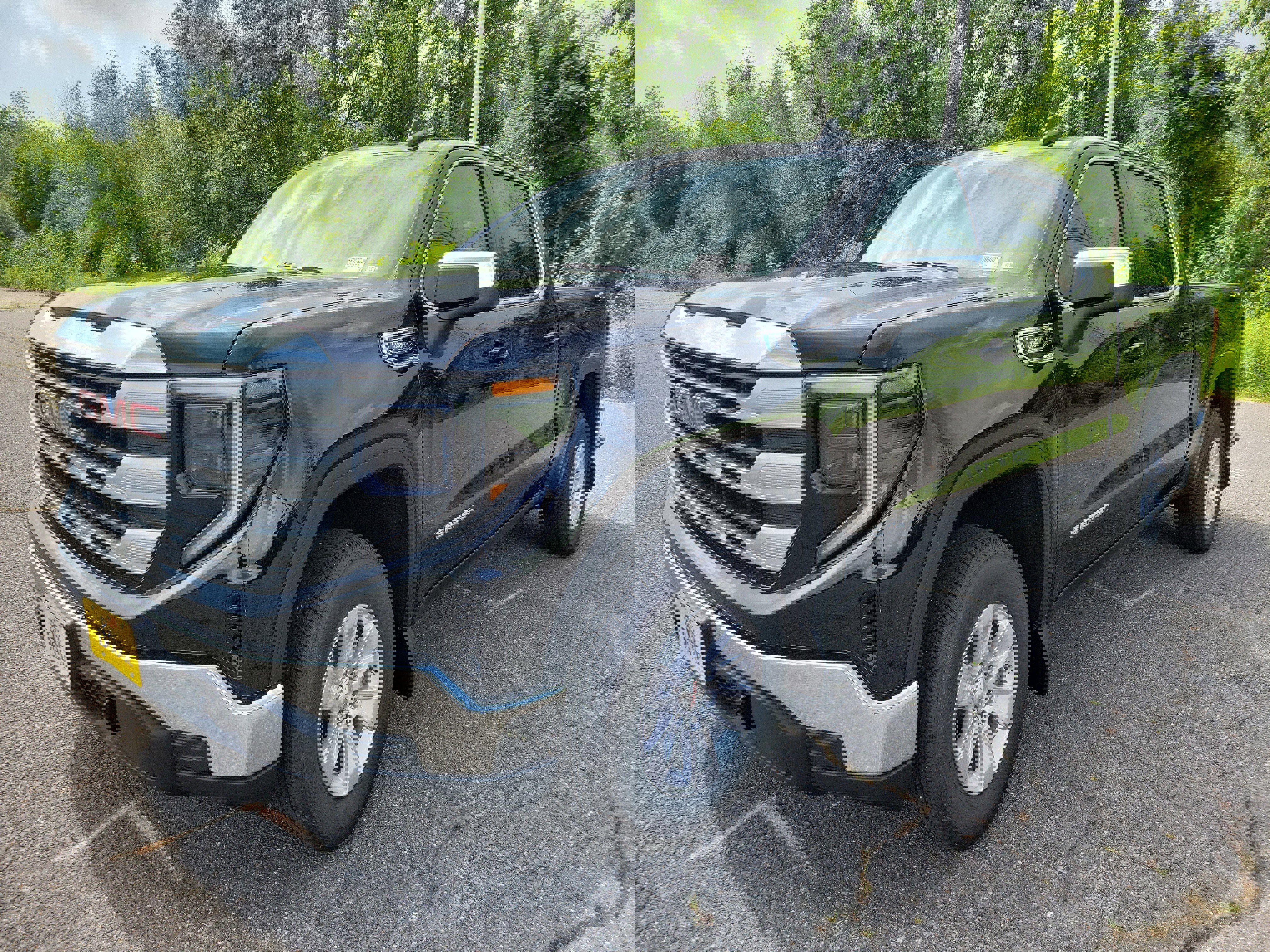 New 2025 GMC Sierra 1500 SLE w/ Preferred Package image 1