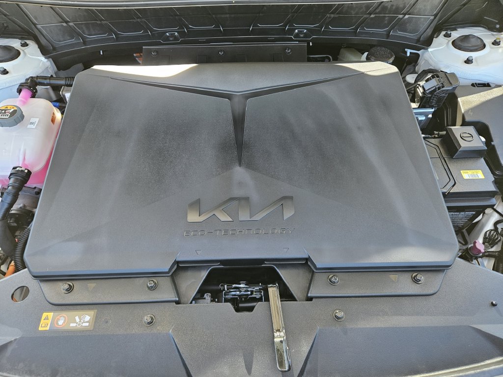 Certified 2024 Kia Niro Wave FWD image 31
