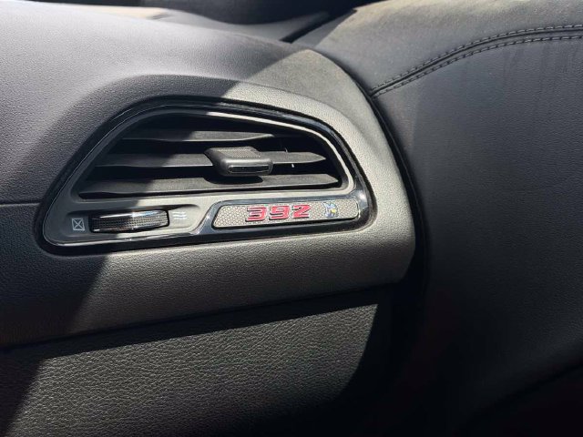 Used 2022 Dodge Challenger R/T Scat Pack RWD image 21