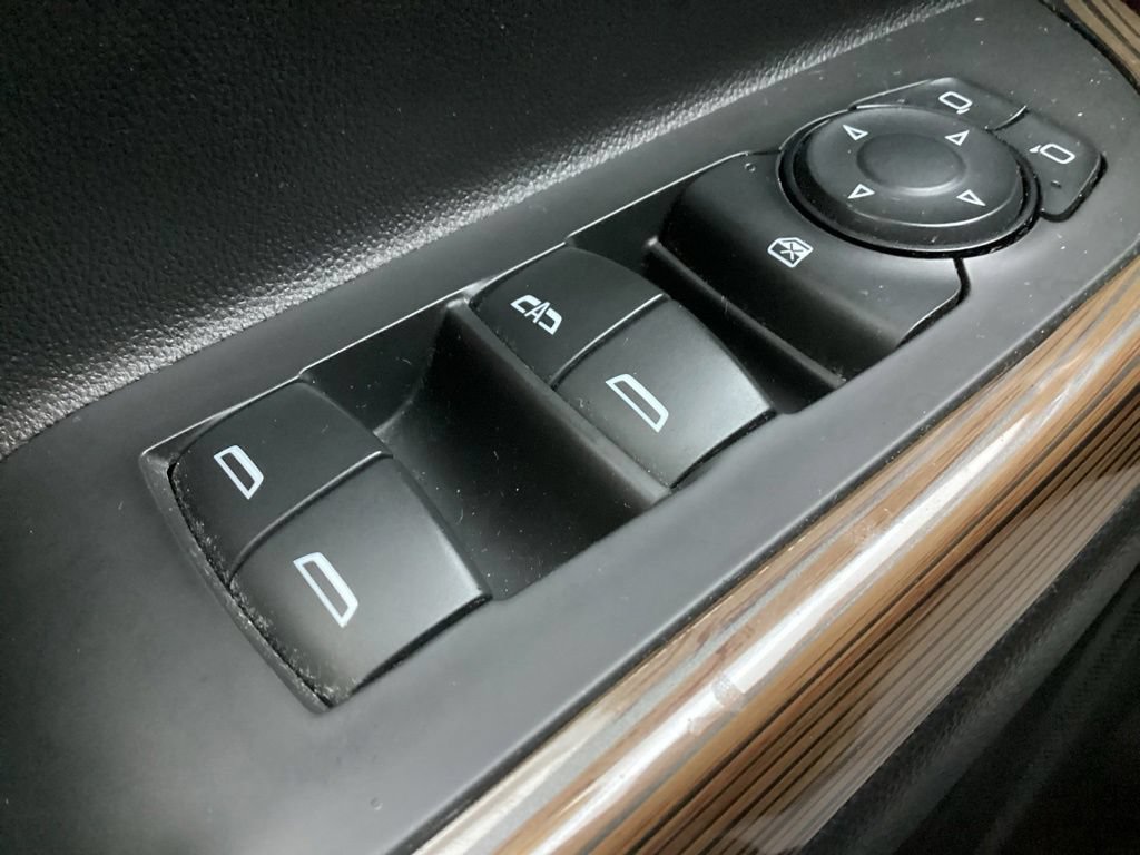 Used 2019 GMC Acadia SLE FWD image 21