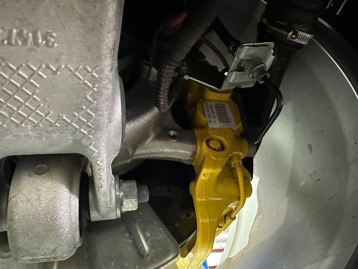 Used 2022 Ferrari F8 Tributo image 34