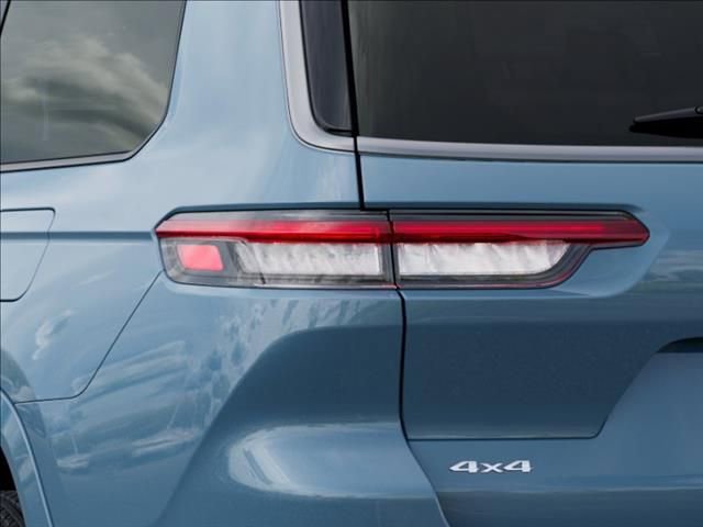 New 2026 Jeep Grand Cherokee L Limited AWD/4WD image 9