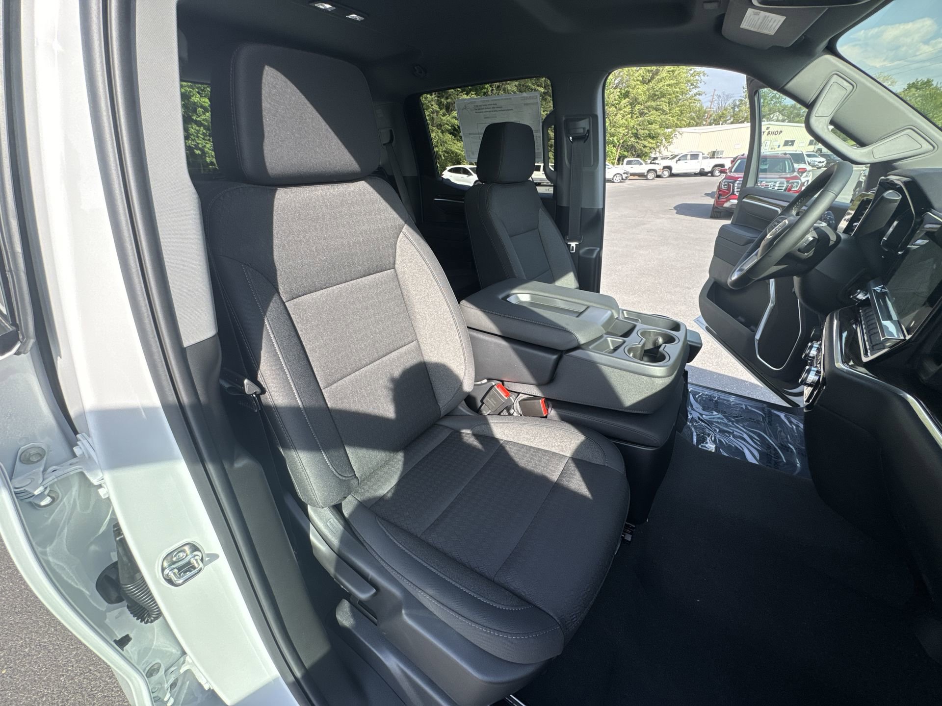 New 2026 GMC Sierra 1500 Elevation AWD/4WD image 25