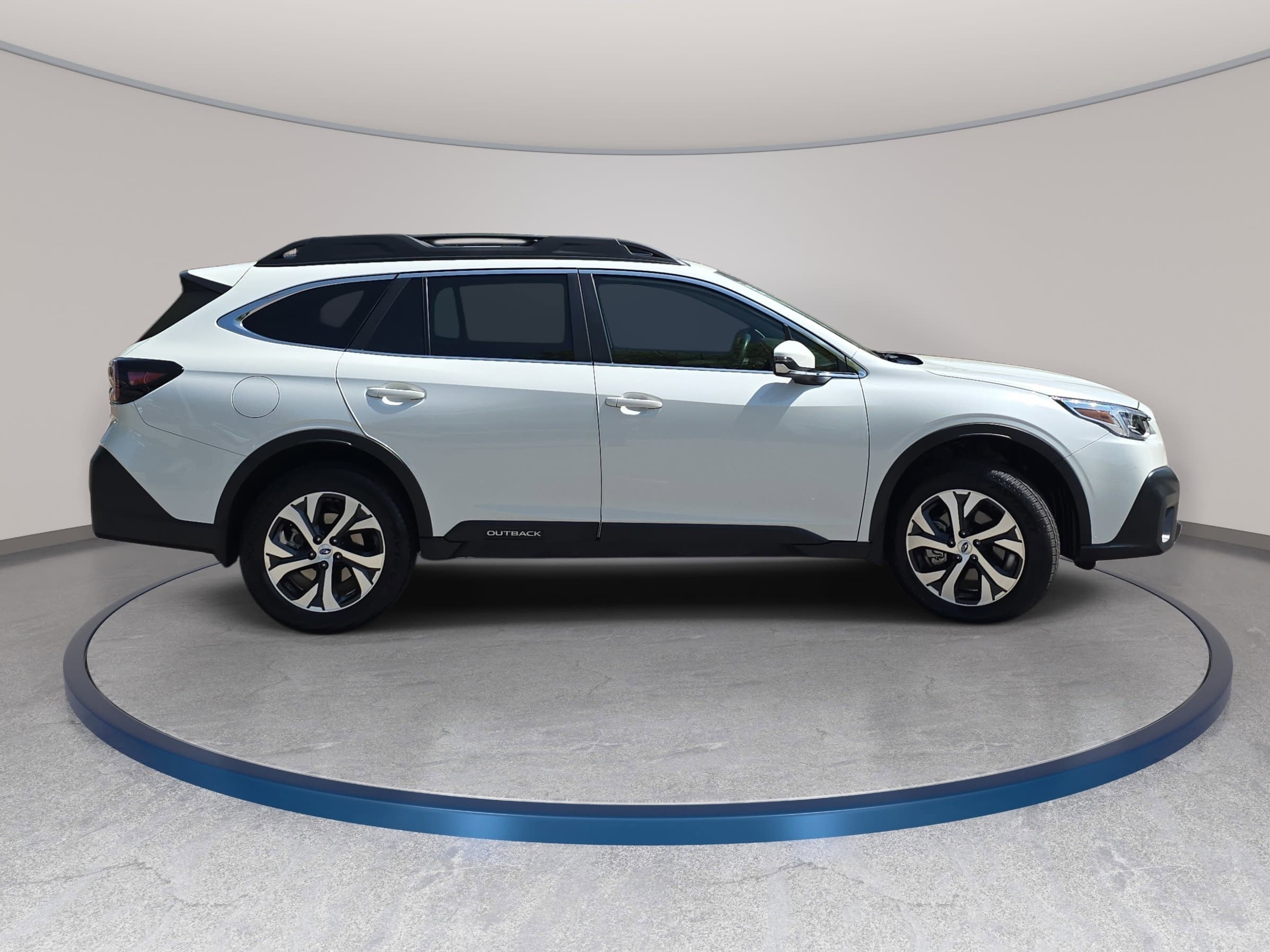 Used 2022 Subaru Outback Limited image 4