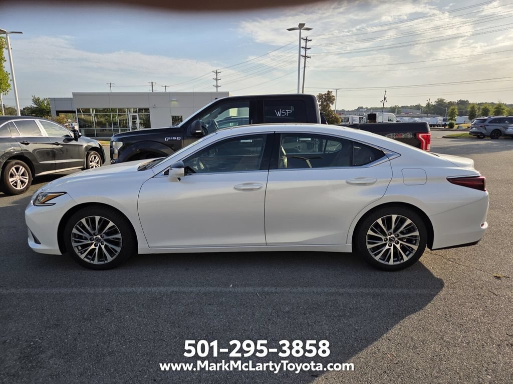 Used 2019 Lexus ES 350 w/ Accessory Package 2 FWD image 4