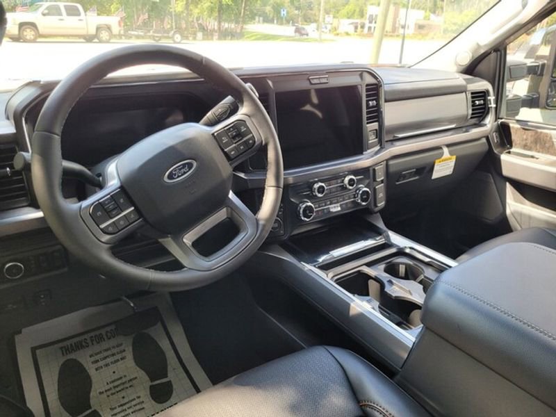 New 2025 Ford F350 Lariat w/ Chrome Package image 8