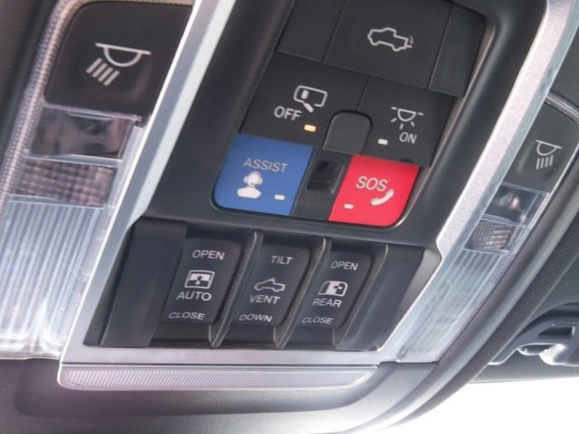 Used 2020 RAM 3500 Limited image 49