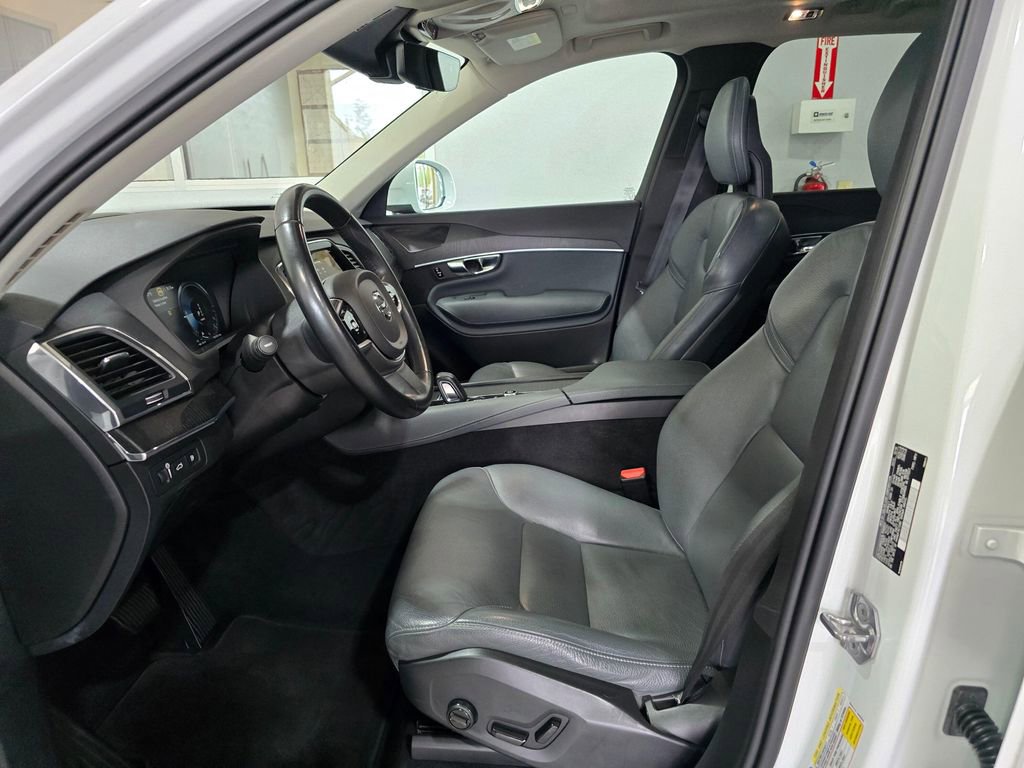 Used 2020 Volvo XC90 T8 Momentum AWD/4WD image 22