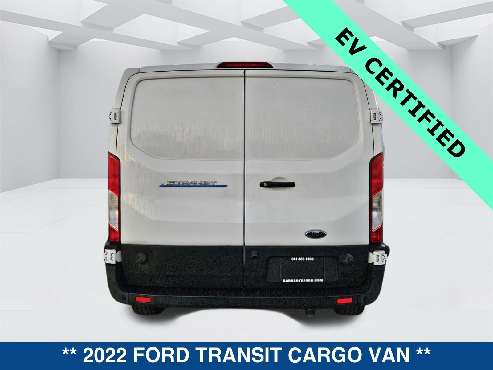 Used 2022 Ford E-Transit Low Roof image 6