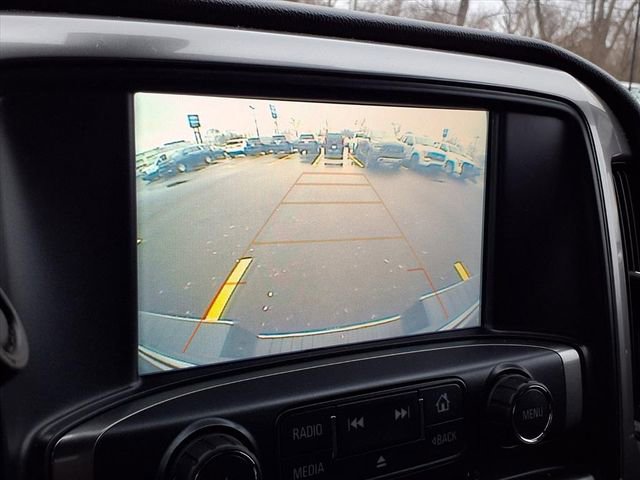 Used 2018 Chevrolet Silverado 1500 LT w/ LT Eassist Package image 7