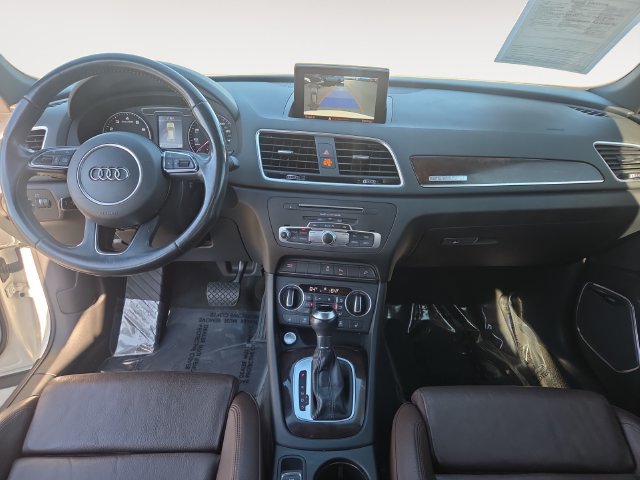 Used 2018 Audi Q3 2.0T Premium Plus w/ Premium Plus Package AWD/4WD image 10