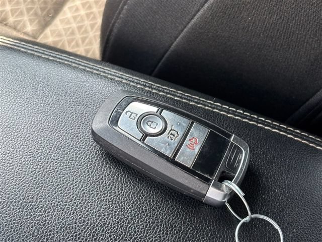 Certified 2025 Ford Escape Active FWD image 28