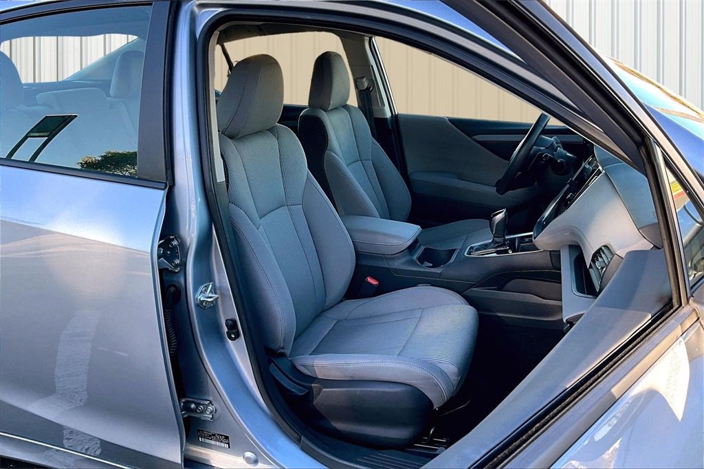 Used 2025 Subaru Legacy Premium image 16