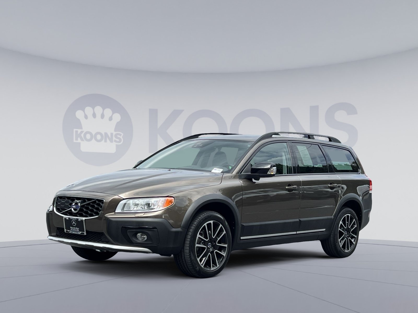 Used 2016 Volvo XC70 T5 Platinum w/ Climate Package