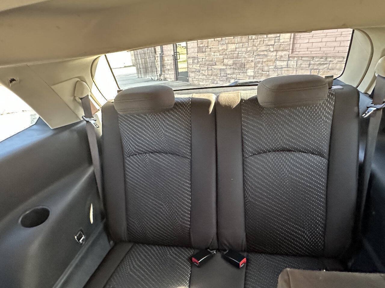 Used 2019 Dodge Journey SE FWD image 12