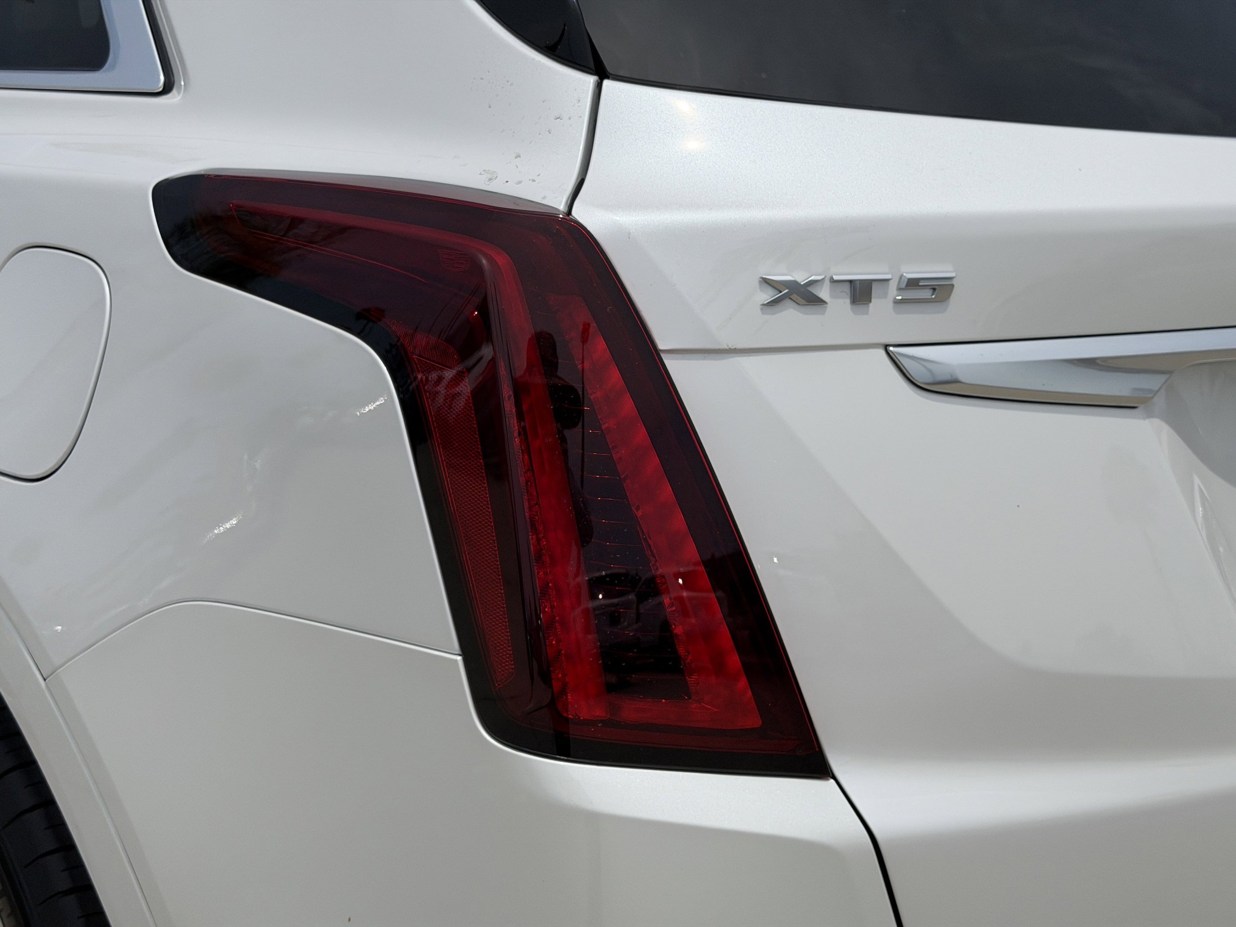 New 2026 Cadillac XT5 Premium Luxury w/ Driver Assist Package FWD image 9