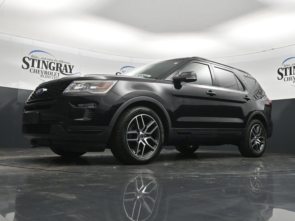 Used 2018 Ford Explorer Sport w/ Equipment Group 401A AWD/4WD image 28