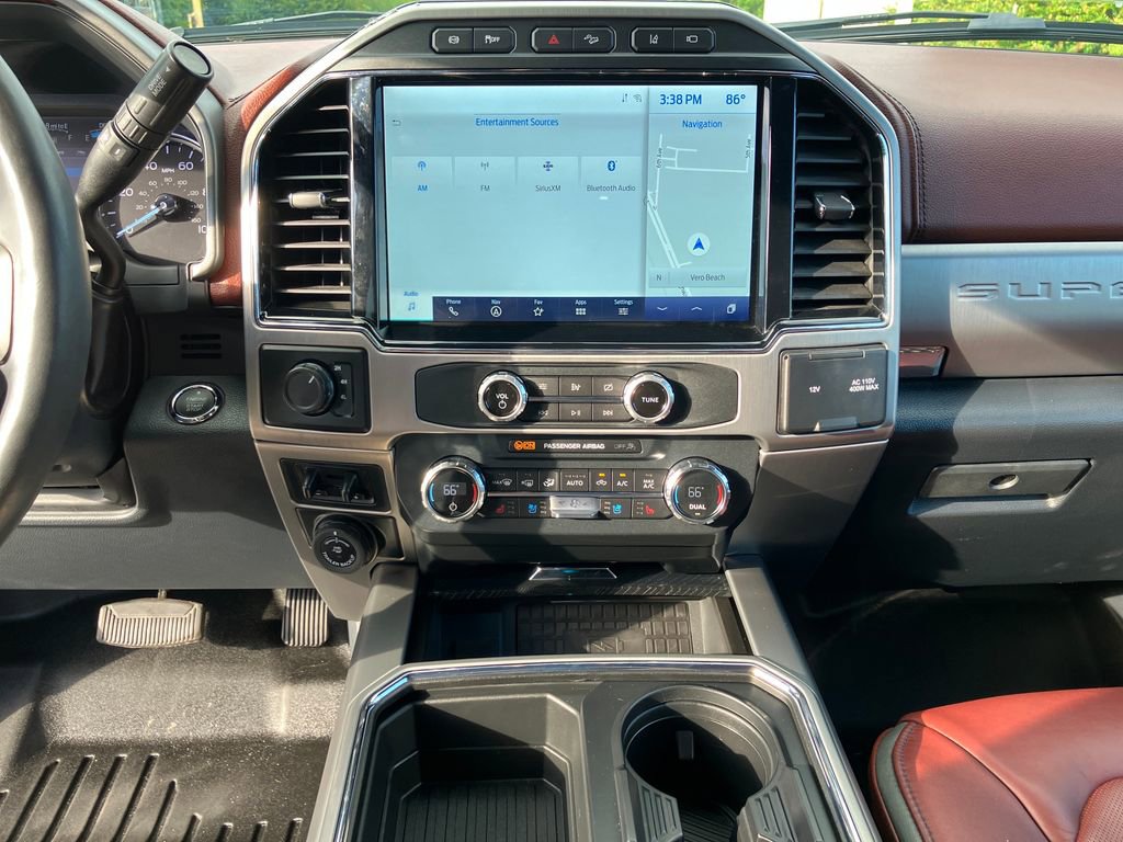 Certified 2022 Ford F450 Platinum w/ FX4 Off-Road Package image 34