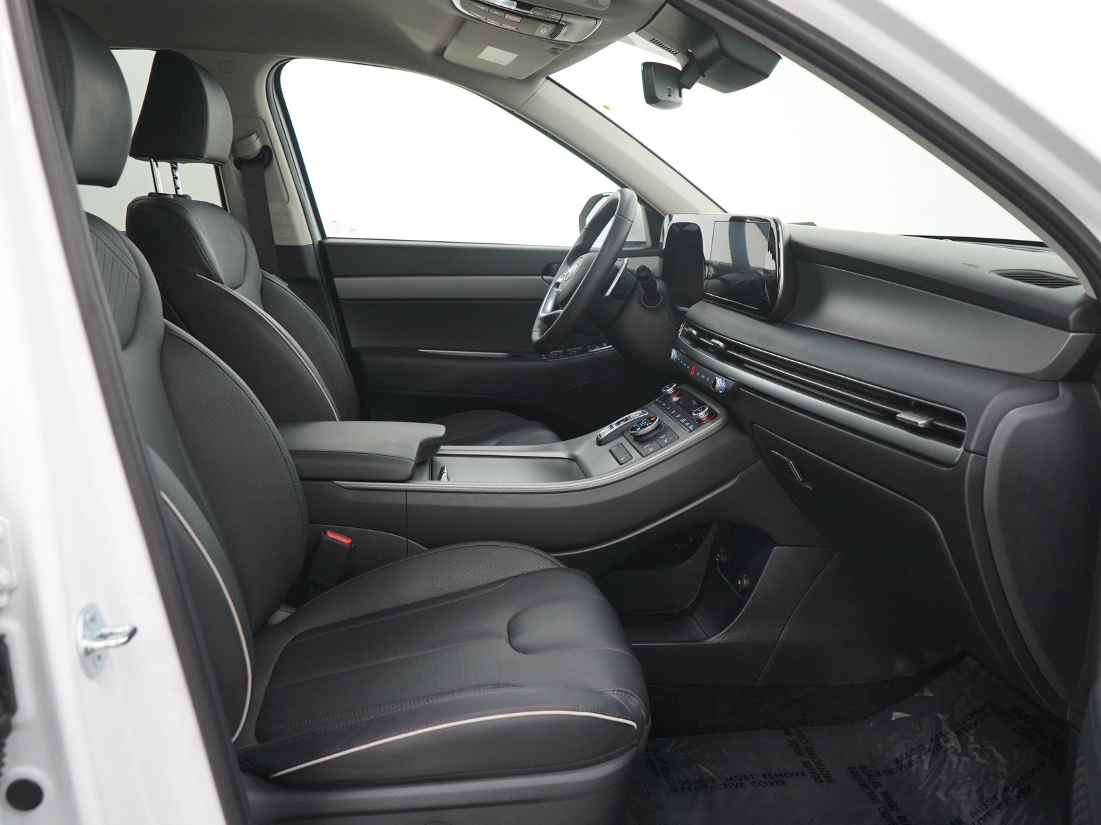 Used 2025 Hyundai Palisade SEL AWD/4WD image 13