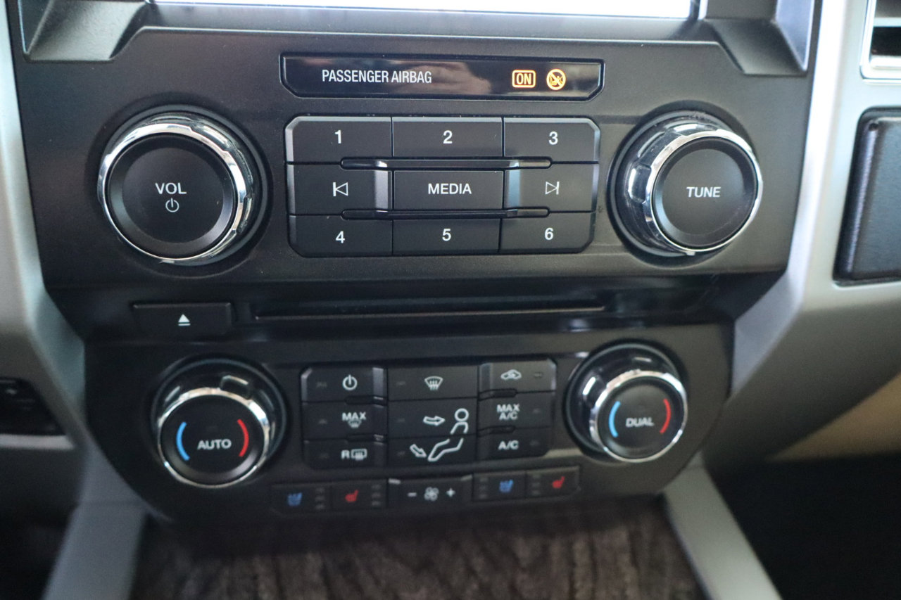 Used 2017 Ford F350 Lariat w/ Lariat Value Package image 19