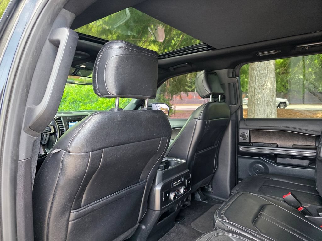 Used 2019 Ford Expedition Limited RWD image 29