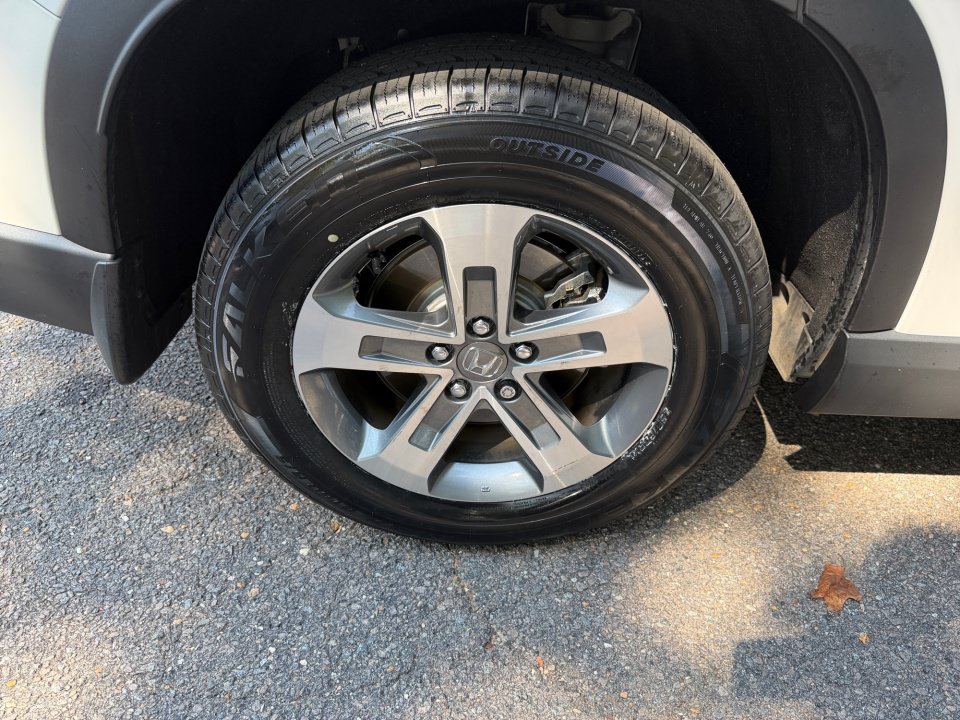 Certified 2023 Honda Pilot EX-L image 27