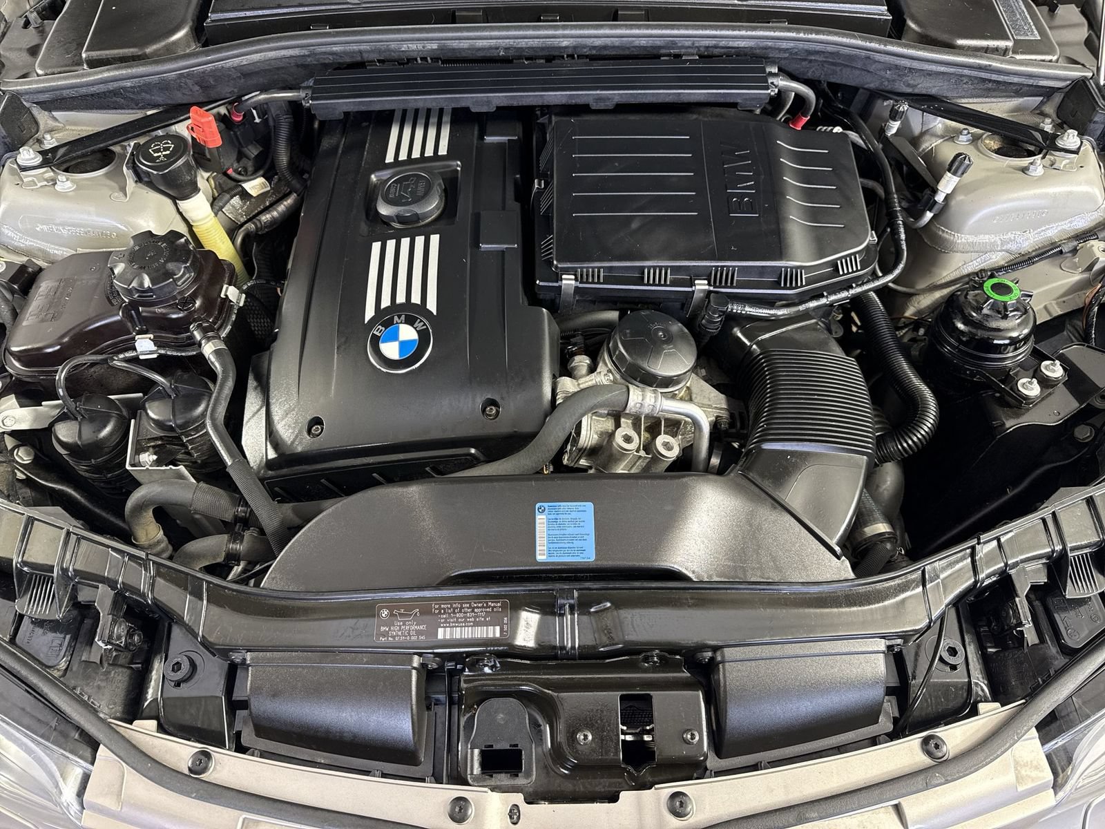 Used 2009 BMW 135i Convertible RWD image 25