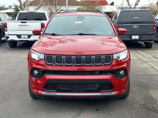 Used 2024 Jeep Compass Limited image 3