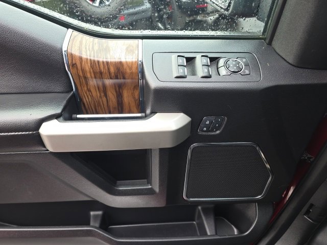 Used 2018 Ford F150 Lariat w/ Equipment Group 502A Luxury image 10